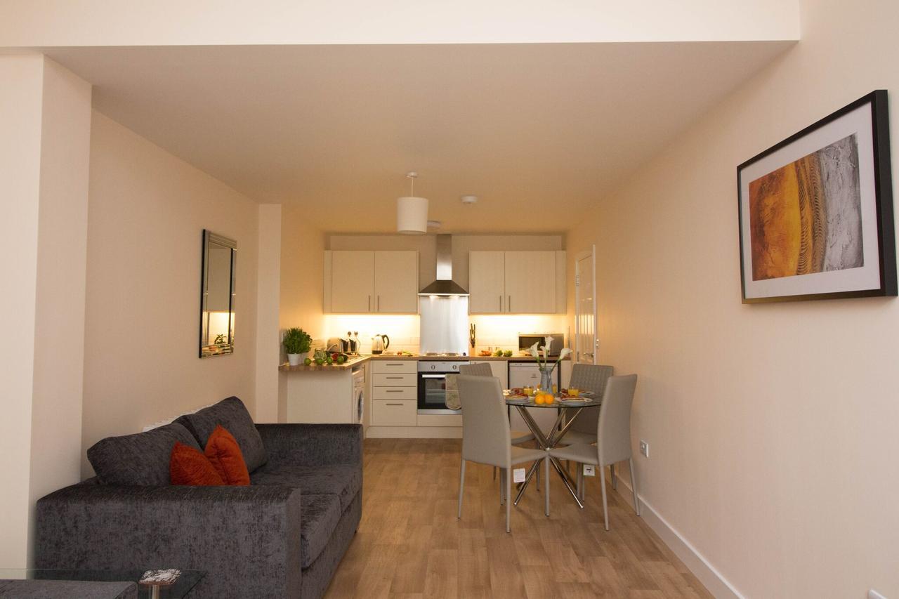 Dpv - Above Bar Street Apartments Southampton Ngoại thất bức ảnh