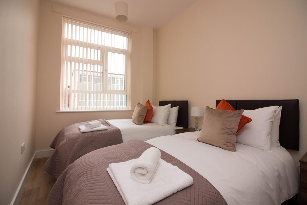 Dpv - Above Bar Street Apartments Southampton Ngoại thất bức ảnh