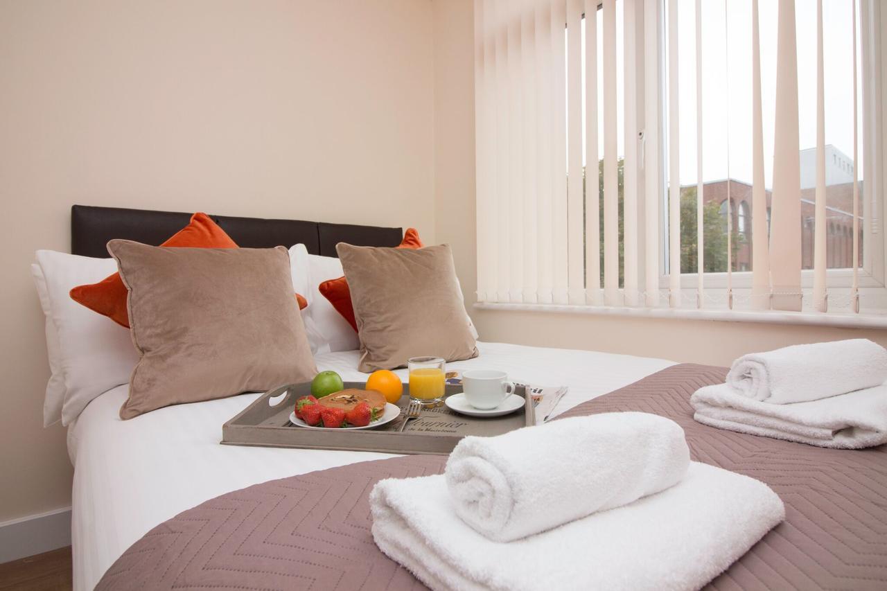 Dpv - Above Bar Street Apartments Southampton Ngoại thất bức ảnh