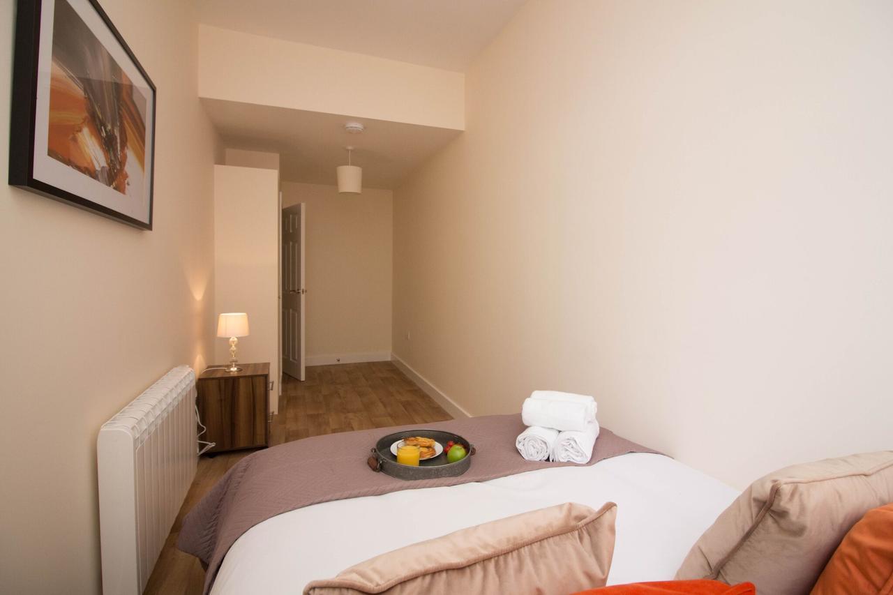 Dpv - Above Bar Street Apartments Southampton Ngoại thất bức ảnh